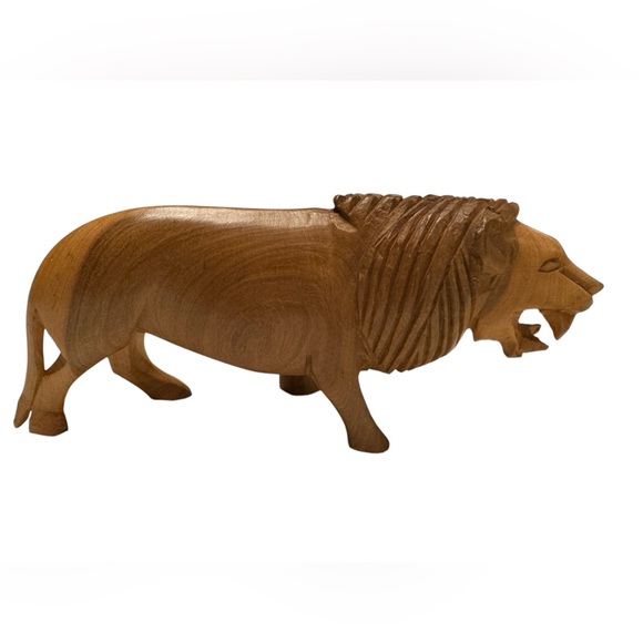 Majestic Hand Carved Wooden Lion Sculpture 7” - Picture 2 of 11